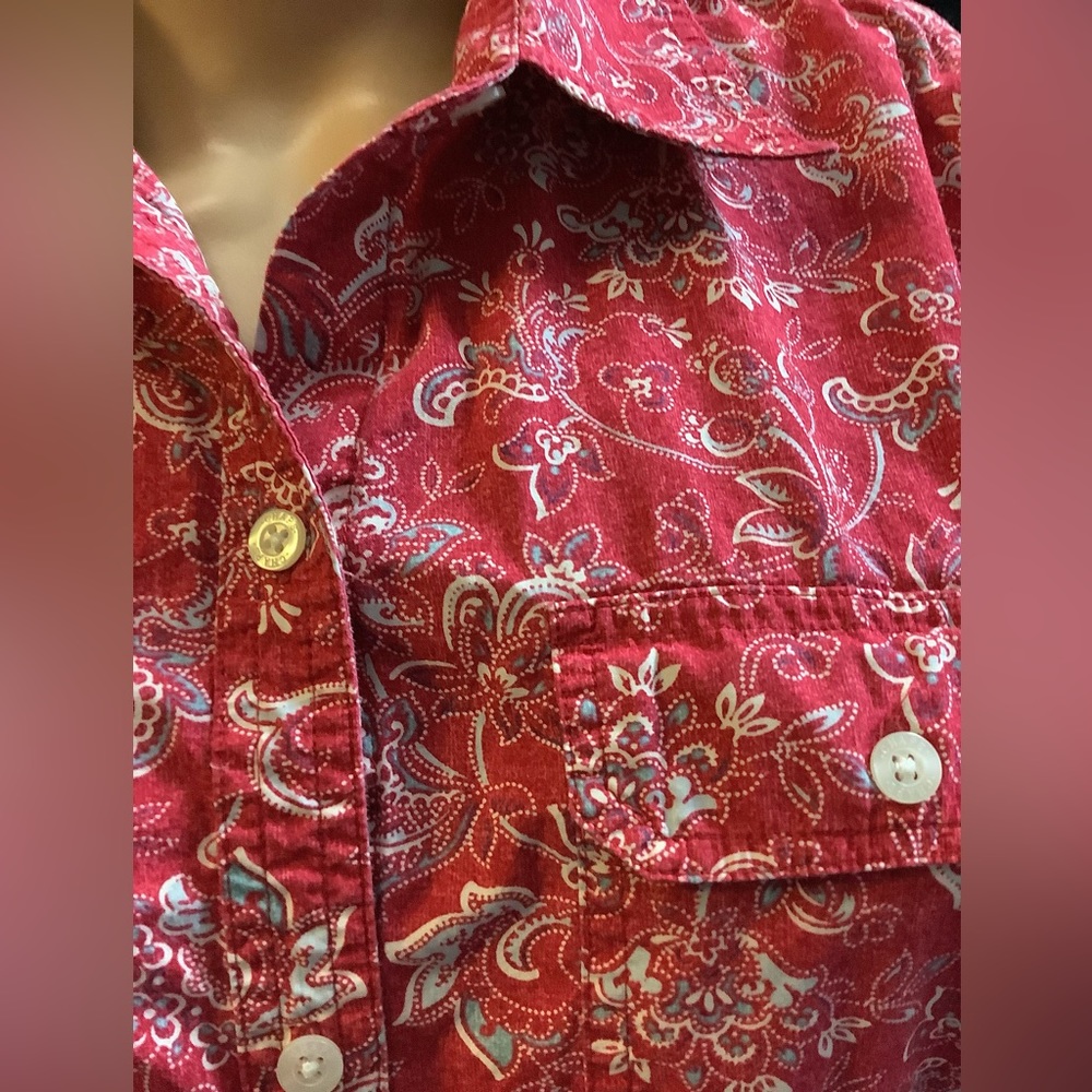 Chaps Button Down Ladies Top - Picture 2 of 5
